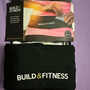 Build & Fitness Black Running Belt